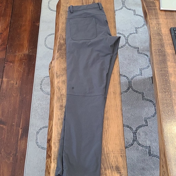 Lululemon ABC Pants - Picture 3 of 6